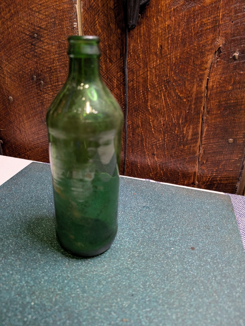 Multiple Antique Bottles In Varying Condition - Picture 4 of 6